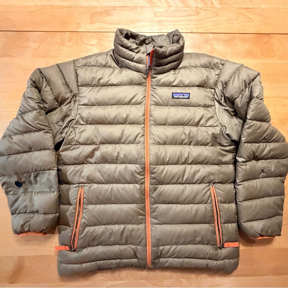 Patagonia Quilted Jacket in Brown and Orange